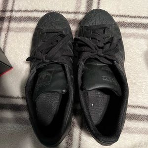 Adidas Originals Superstar. Men’s 7.5. Women’s 9. No box.